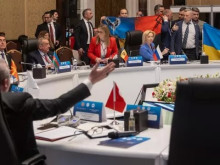 Бой между делегатите на Русия и Украйна на срещата на върха в Анкара