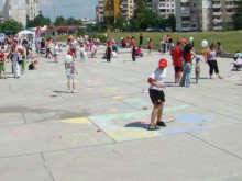 Над 200 пловдивски деца нарисуваха топлината в дома си