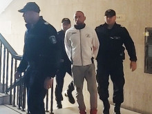 Влетелият с джип в бургаския затвор иска в лудницата!