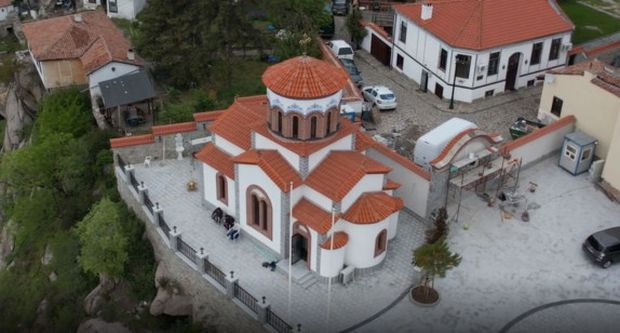 Днес освещават църквата "Свети Архангели" в Пловдив