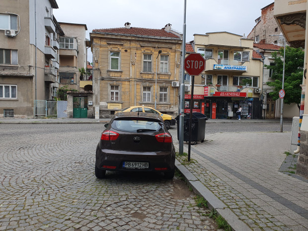 TD Грубо погазване на Закона за движение по пътищата видя Plovdiv24 bg