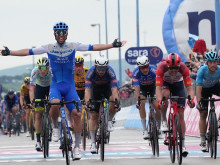 Австралиец спечели трети етап на "Джиро Италия"