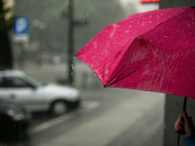 Значителни валежи в някои части на страната, температурите падат