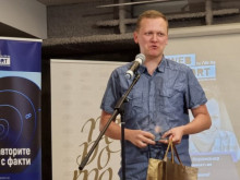 Експерт: Изкуственият интелект все още не може да бъде използван без човешка намеса