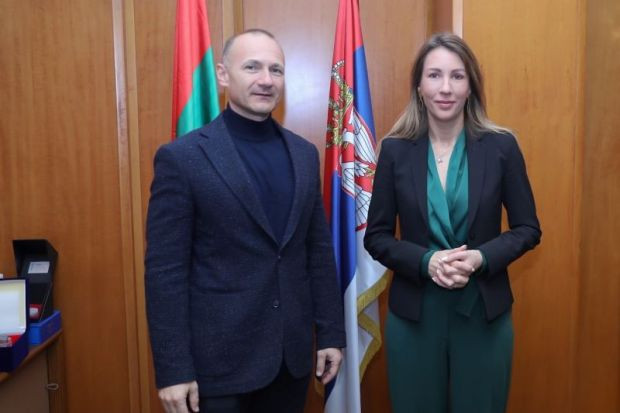 В Белград министрите на енергетиката на България и Сърбия -