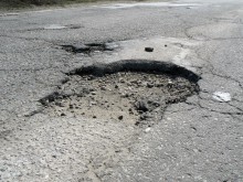 Започва кърпенето на дупки в район "Северен"