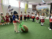 Пъстър спектакъл сътвориха децата от ДГ "Детски рай" в Стара Загора
