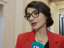 Лена Бориславова: Да поискаш оставката на Гешев e слаб пиар ход