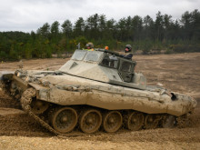 Всички обещани танкове Challenger 2 вече са в Украйна