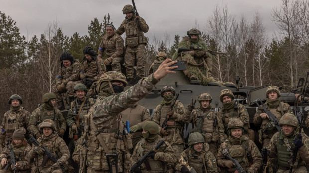 Украйна не е загубила и една позиция в Бахмут тази седмица, отблъснала  е руснаците с 2 километра