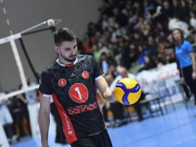 Мартин Атанасов със загуба във финала за титлата по волейбол на Турция