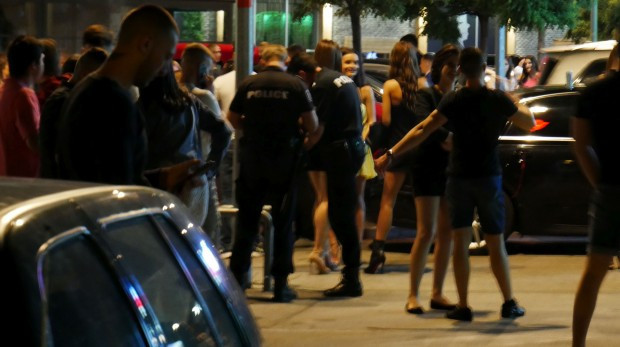17-годишен колабира след злоупотреба с алкохол в обискираната дискотека в Пловдив