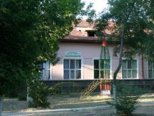 Родители в паника, бавят списъците за прием в детските градини