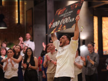 ��� ��� � �������� ���������, ����� ������ 100 000 ���� �� Hell�s Kitchen