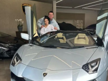 Този мъж напуска училище, не може да пише, но си купи Lamborghini за 375 000 паунда