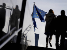 ЕС включва до 100 души и компании в 11-тия пакет санкции срещу Русия