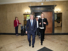 Президентът на МОК Томас Бах пристигна в София във връзка с вековния юбилей на БОК