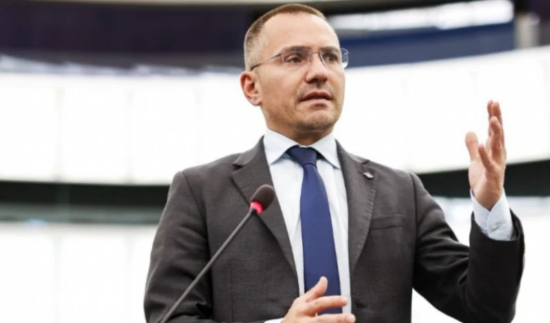 Джамбазки: Политиците си играят на шикалки и се опитват да открият консулство на Сърбия в Благоевград