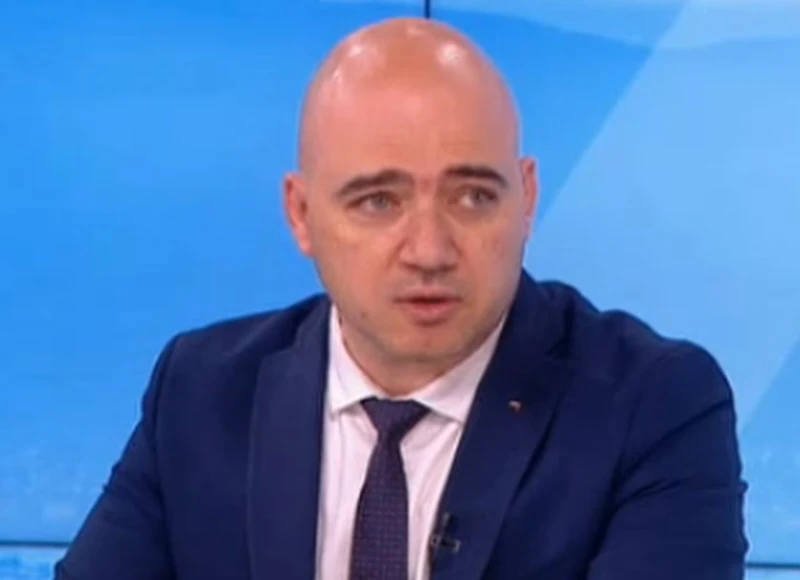 Министърът на туризма с позитивна прогноза за летния сезон