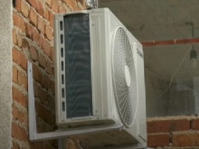 Над 120 климатика, дарени за домакинствата в Карловско, изчезнаха