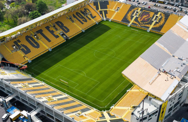 </TD
>Общинският съвет на Пловдив за цялостното довършване на стадион Христо