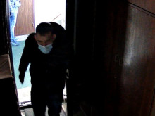 Баща сигнализира: Нахлуха в апартамента ни в София и обраха на детето спестяванията