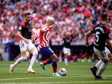 Атлетико Мадрид не срещна трудности с финалиста за Купата