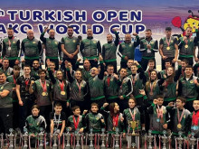 Отборът на България втори в комплексното класиране на Световната купа по кикбокс в Истанбул