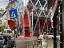 Външно осъди вандализма срещу Дома на Европа в София