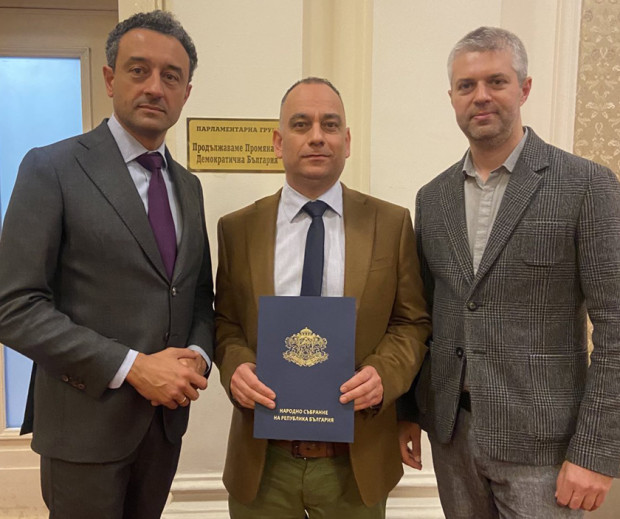 Депутати от ПП искат чрез парламента обяснение от кмета на Варна