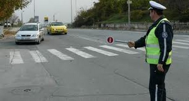 Полицаите във Великотърновско "на крак" за баловете
