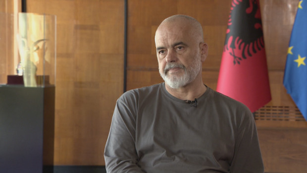 Промяна в тона към България на албанския премиер Еди Рама