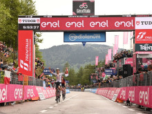 Жоао Алмейда спечели 16-я етап от Обиколката на Италия