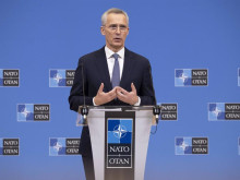 НАТО: Не сме част от конфликта в Украйна
