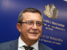 Министър Пенов: Писаното слово е наше духовно оръжие, длъжни сме да го пренесем през изпитанията на времето