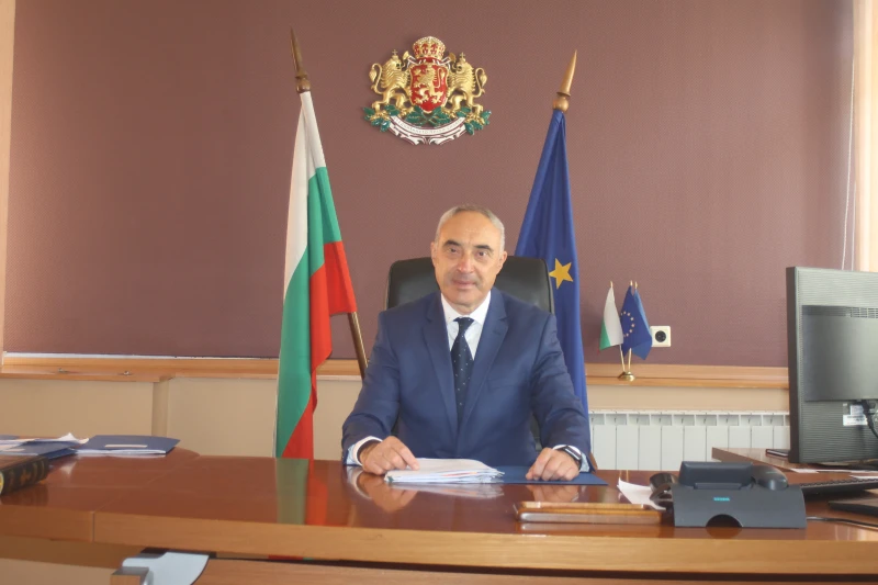 Поздравление на областния управител на област Пловдив Ангел Стоев