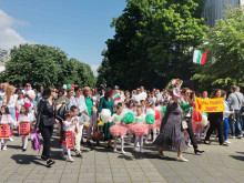 Шествието по повод 24 май в Бургас постави рекорд