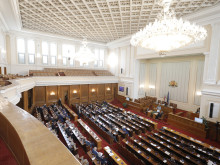 Парламентарната група на ГЕРБ-СДС напусна пленарната зала