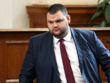 Прокуратурата проверява сигнал срещу Пеевски