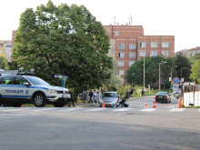 Детето, блъснато на пешеходна пътека в Благоевград, остава в болница