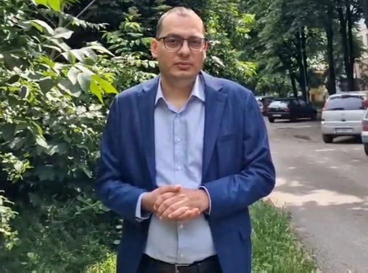Слави Георгиев: Общината задели точно нула лева за нови тротоари