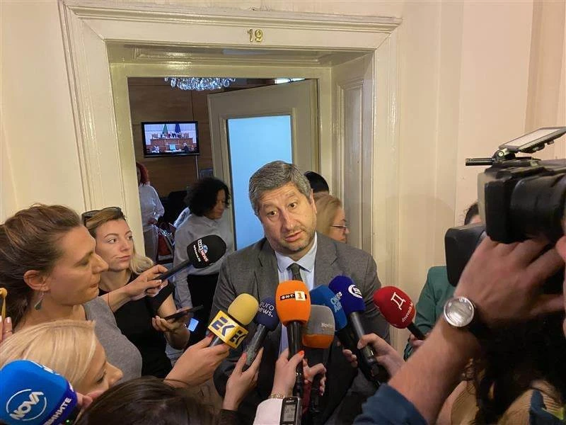 Христо Иванов: Целта е да се провали коалицията и България да се хвърли в нови избори