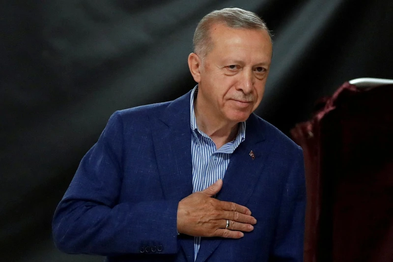 Ердоган получава 51,97 процента при 99,93 обработени бюлетини, Кълъчдароглу печели Анкара, Измир, Истанбул и Анталия
