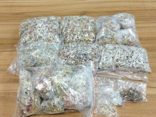 Турски шофьор опита да пренесе контрабандно сребърни накити за близо 140 000 лева