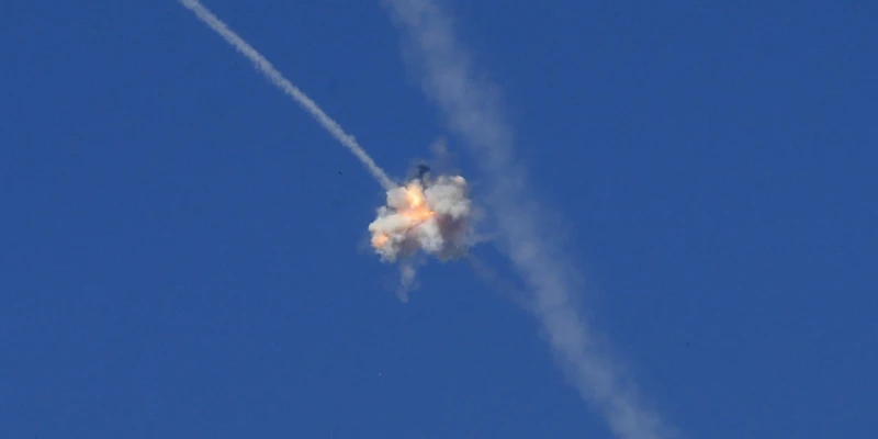 Киев твърди, че е свалил всички ракети от дневната руска въздушна атака