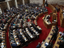Президентът на Гърция разпусна парламента и определи 25 юни за дата на следващите избори
