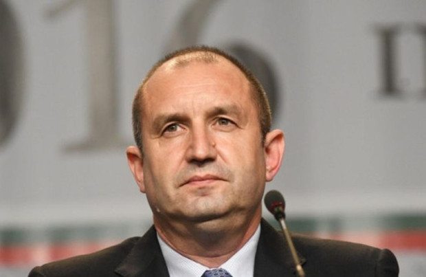 Президентът няма информация България да е получавала сигнал от Република
