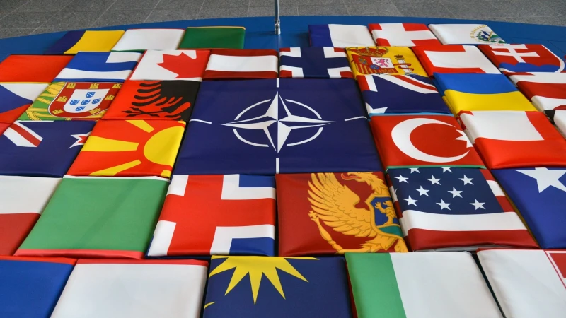 Страните от НАТО ще се опитат да намалят различията относно членството на Украйна