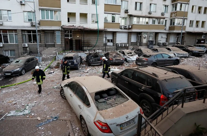 Четирима души са ранени при "масиран удар" в Белгородска област
