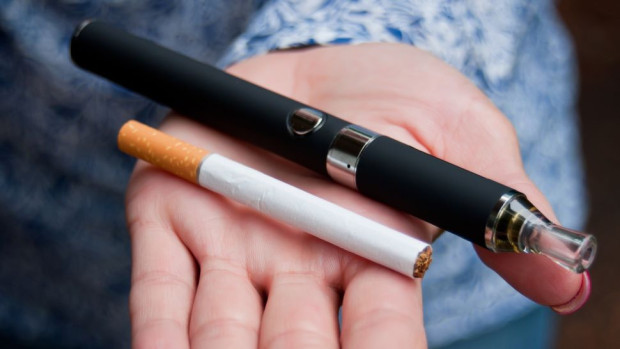 Как да се откажем от цигарите ни съветват в изнесен кабинет в Търново